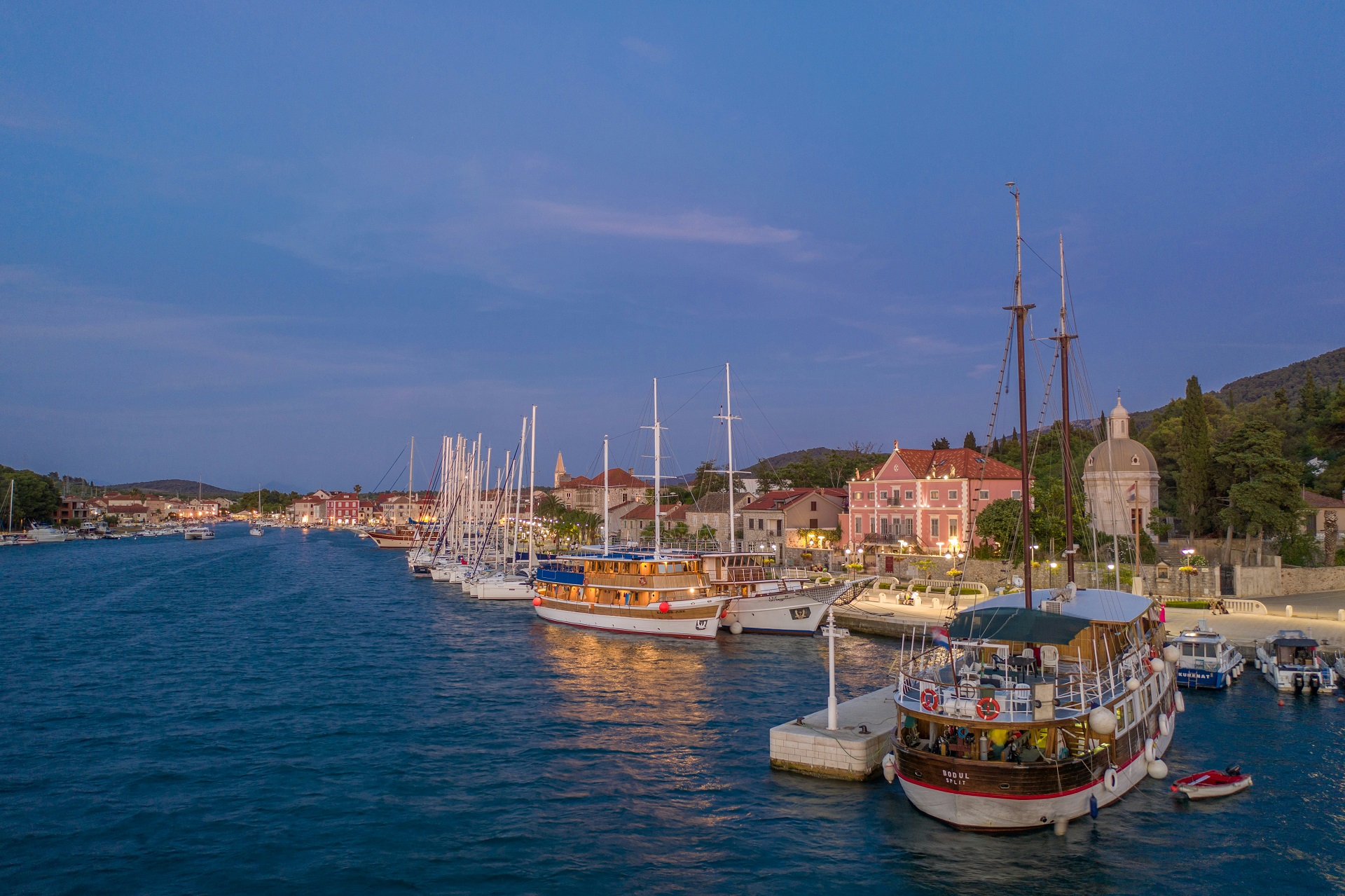 Stari Grad