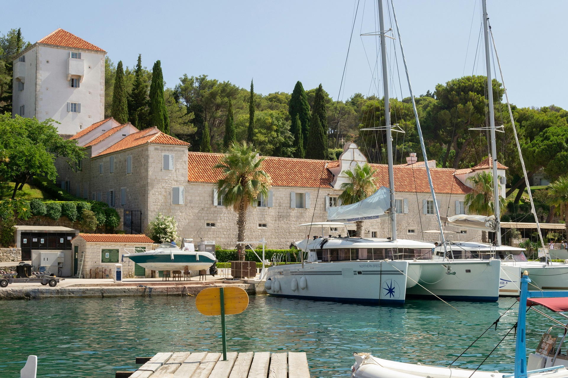 Day 1: Vinišće – Maslinica (Šolta Island)