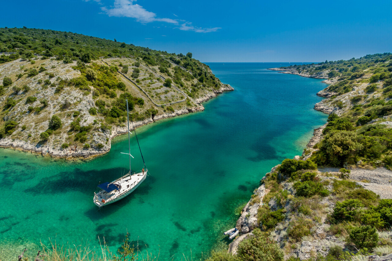Daily yacht charter in Trogir