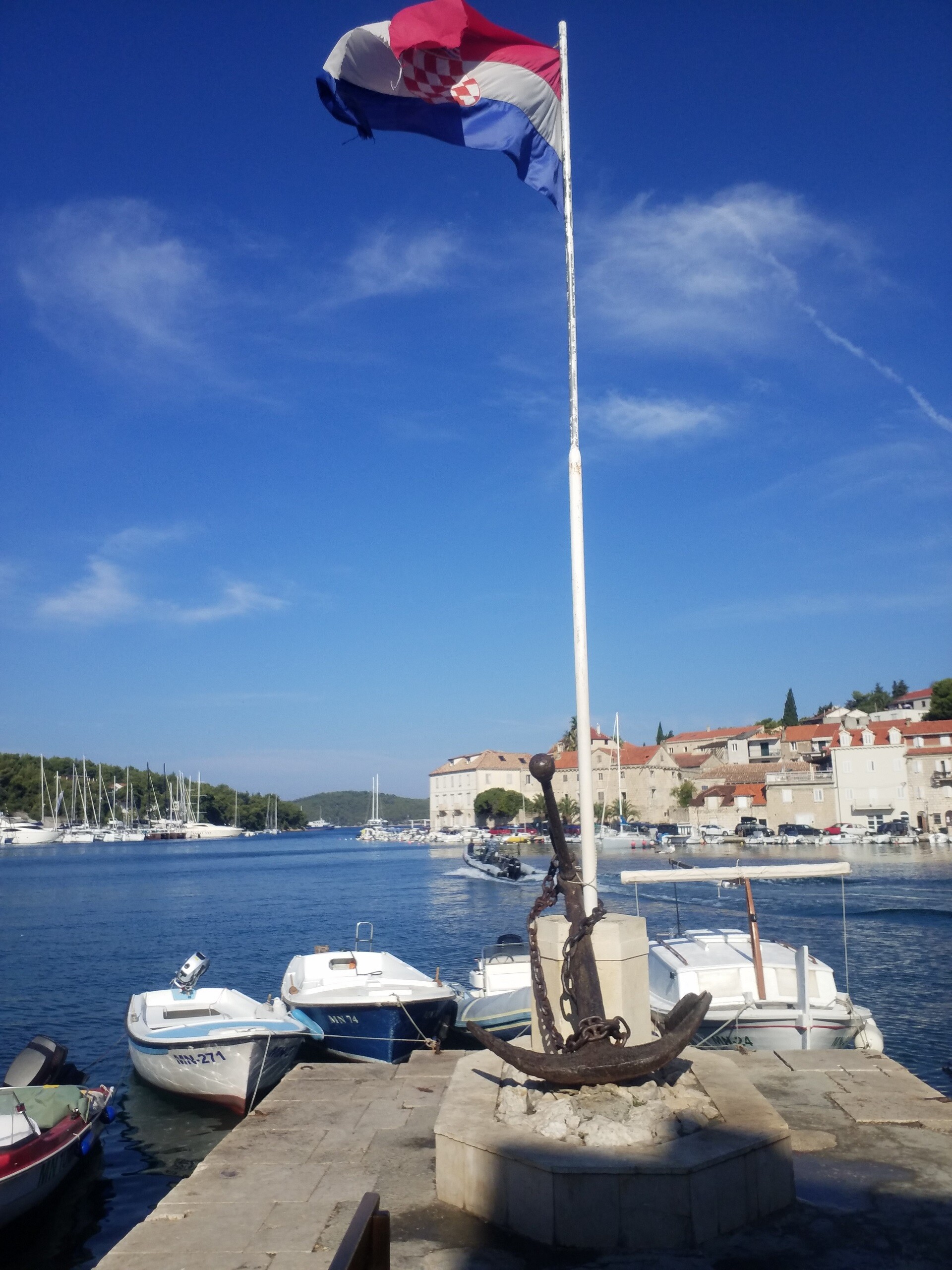Port of Milna, Brač